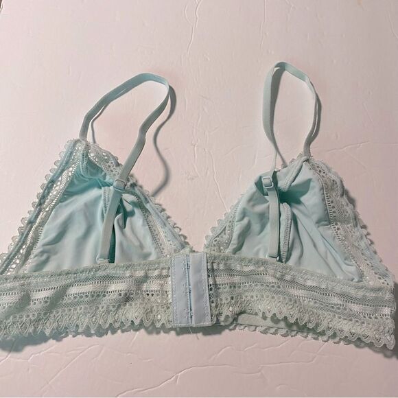 Garage NUE seamless lace triangle Bralette light blue deep V large - Picture 2 of 8